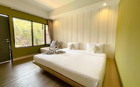 เสม็ด ไฮด์อะเวย์ รีสอร์ต (SHA Extra Plus)